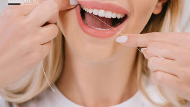 چرا استفاده از نخ دندان قبل از مسواک موثرتر است و چگونه پوسیدگی و التهاب لثه را کاهش می دهد